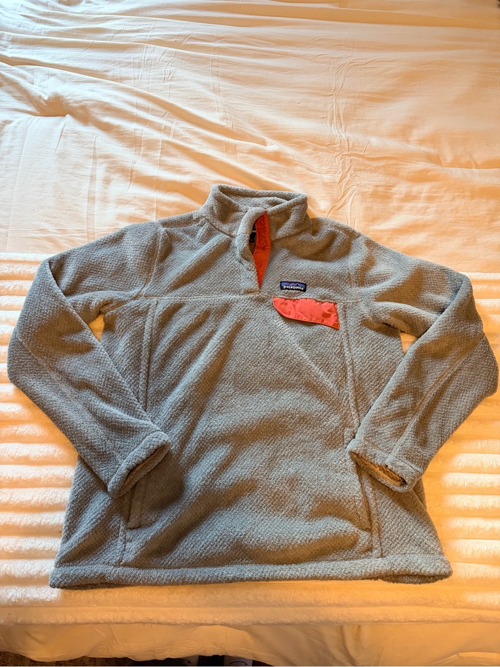Patagonia Light Gray Fleece Pullover with Coral Pocket